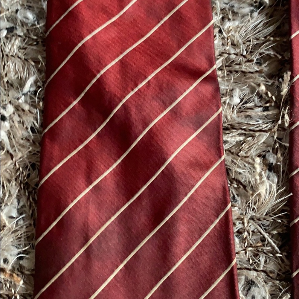 Hugo Boss tie - Picture 4 of 7